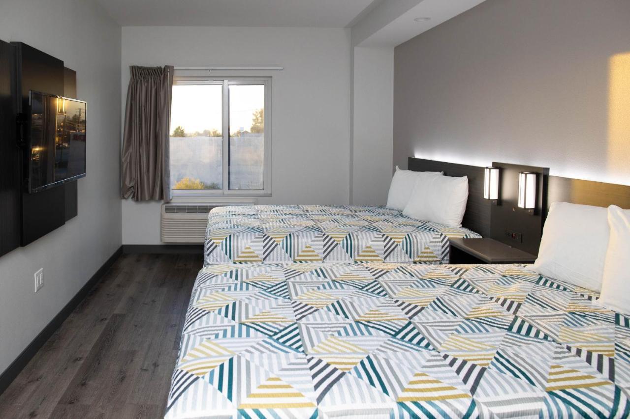 6 Ca San Bernardino East 2* Highland